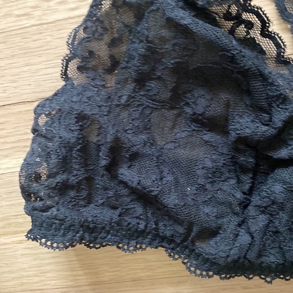 NWOT Victoria Secret Black Lace Racerback Bralette - Picture 2 of 5